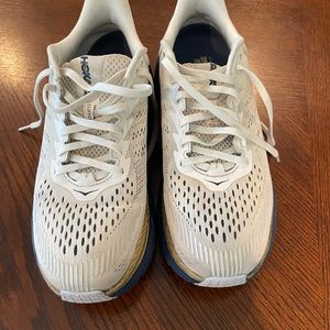 Hoka One Clifton 7 Womens size 8.5 US